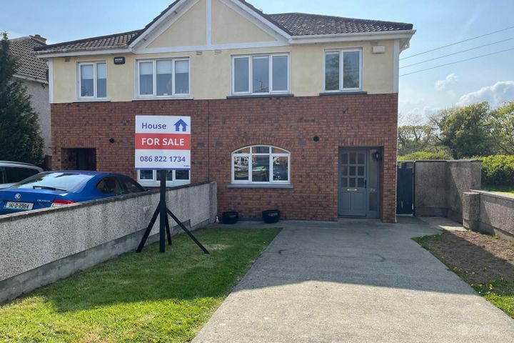 64 Woodlands Park, Arklow, Co. Wicklow, Y14E436