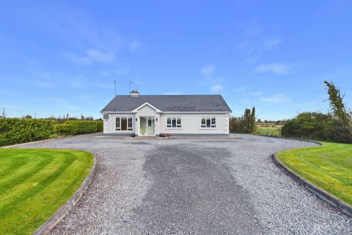 Lurgan, Caltra, Ballinasloe, Co. Galway, H53F9X9