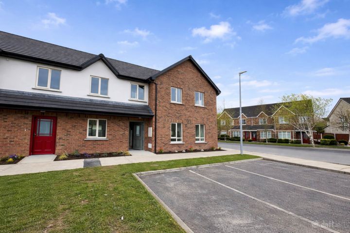 3 LATCHFORD ROW, CASTAHEANEY, DUBLIN 15