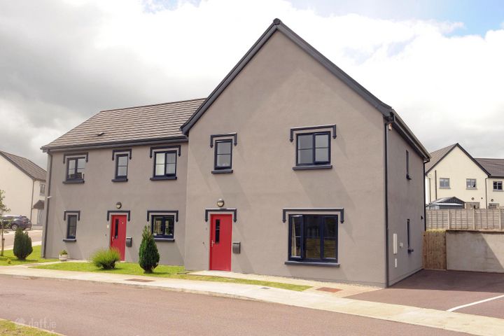 2 The Meadows, Barraduff Village, Killarney