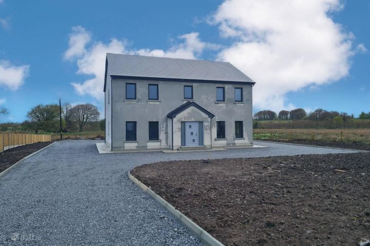 RATHGLASS HOUSE, RATHGLASS, BALLINASLOE