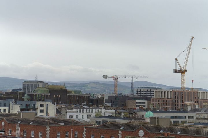 23 GLOUCESTER SQ, RAILWAY ST, DUBLIN 1