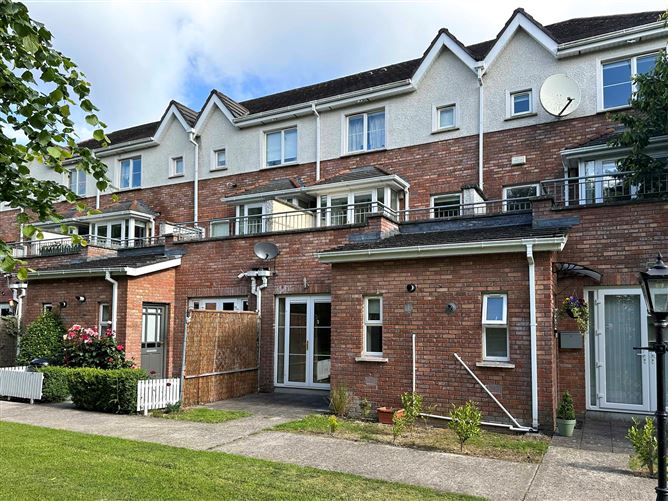 65 Summerseat Court, Main Street, Clonee, Co. Meath, D15E2KT