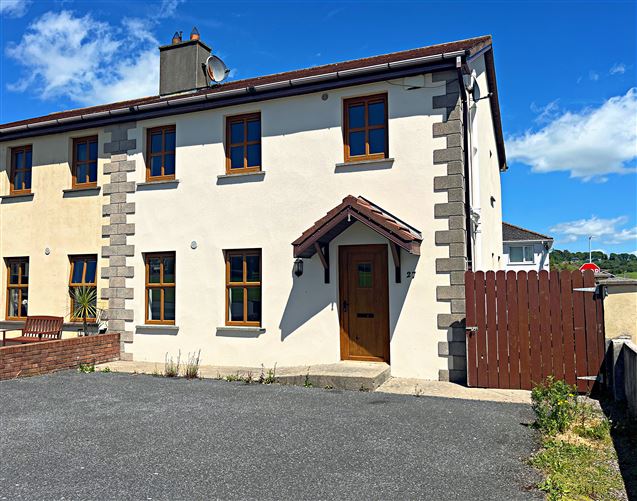 27 CRUACHAN VIEW, KILMACTHOMAS, WATERFORD