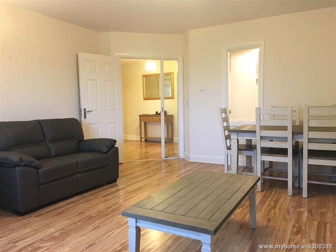 Cedar Square, Ridgewood, Swords, County Dublin