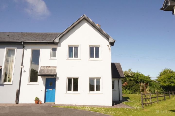16 GLOR NA FARRAIGE, KNIGHTSTOWN, VALENTIA
