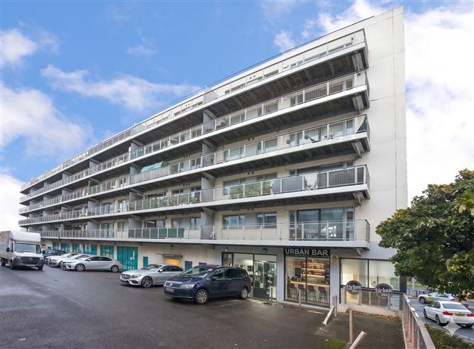 33 HAMPTON, SANTRY CROSS, BALLYMUN DUBLIN 9