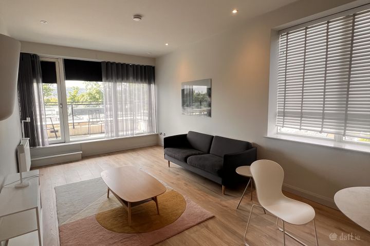 APARTMENT 17 GROVE HOUSE, THE GROVE, GOATSTOWN ROAD