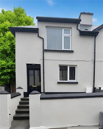 Moore street, Loughrea, Galway