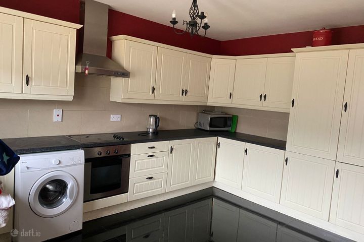31 The Meadows, Oldgrange Wood, Monasterevin, Co. Kildare, W34XV80
