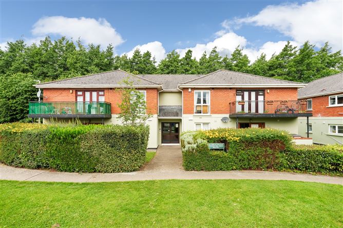 6 Curragh Hall Wood, Tyrrelstown, Dublin 15