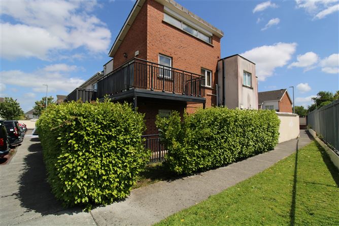 50 Phibblestown Wood, Clonee, Dublin 15, D15WA29