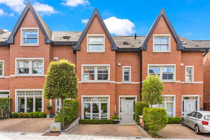 18 Dalkey Manor, Killiney Road, Dalkey