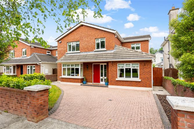13 RIVERSIDE PARK, ROSEBERRY COMMONS, NEWBRIDGE