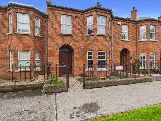 11 CENTRAL PARK, BISHOPGATE STREET, MULLINGAR