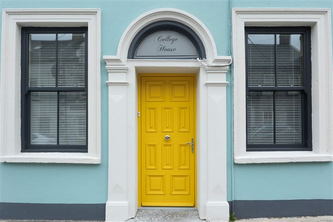 College House, Rock Street, Cloyne, Midleton, Co. Cork, P25WA27