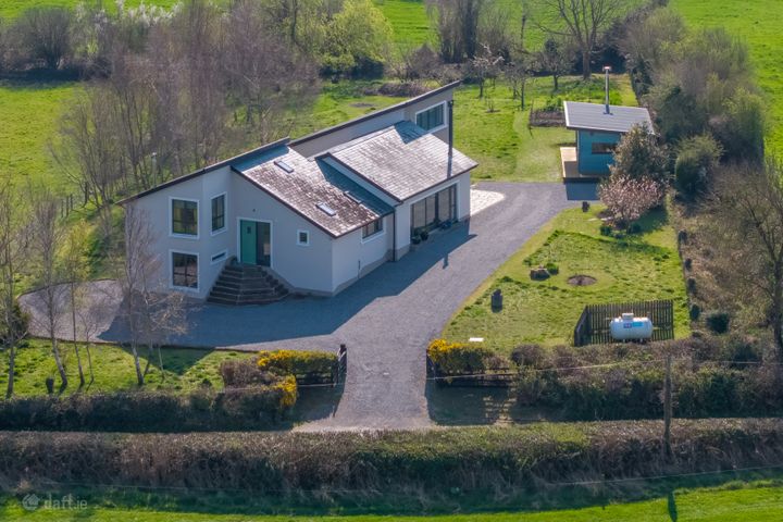 Ryehill, Ballinderry, Nenagh, Co. Tipperary