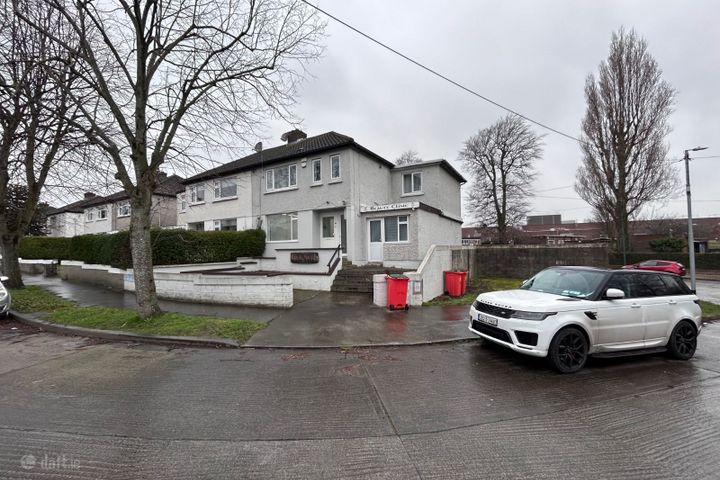 72 Brookville Park, Old Malahide Road, Coolock, Dublin 5