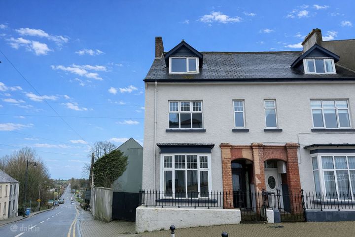 The Diamond, Clones, Monaghan