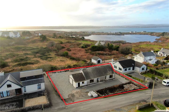 BÓTHAR BUÍ, AN CHEATHRÚ RUA, CO. NA GAILLIMHE