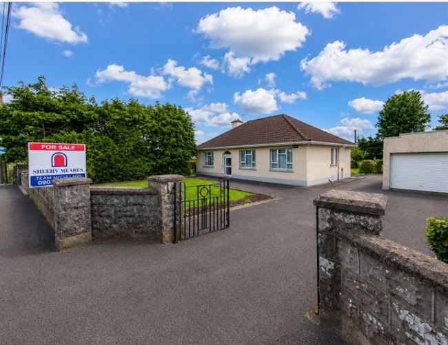 Mackney, Ballinasloe, Co. Galway, H53NF85