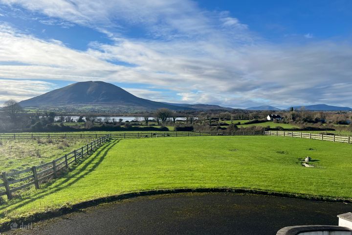 Errew, Castlehill, Ballina, Co. Mayo