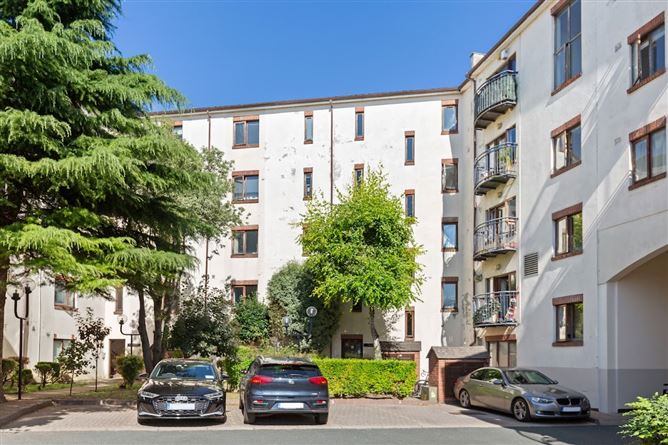 Bertram court, Christchurch, Dublin