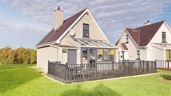 5 HOOKLESS VILLAGE, FETHARD ON SEA, WEXFORD