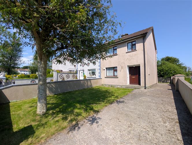 33 Lui na Greine, Claremorris, Co Mayo, F12A2P2