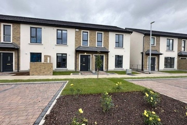  79 Riverwood, Thurles, Thurles, Co. Tipperary, E41H7P4
