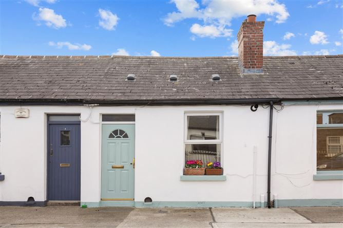 7 Rutland Cottages, Rutland Street Lower, Dublin 1