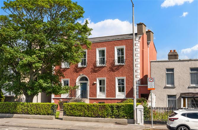 APT 3, 219 CLONTARF RD, CLONTARF
