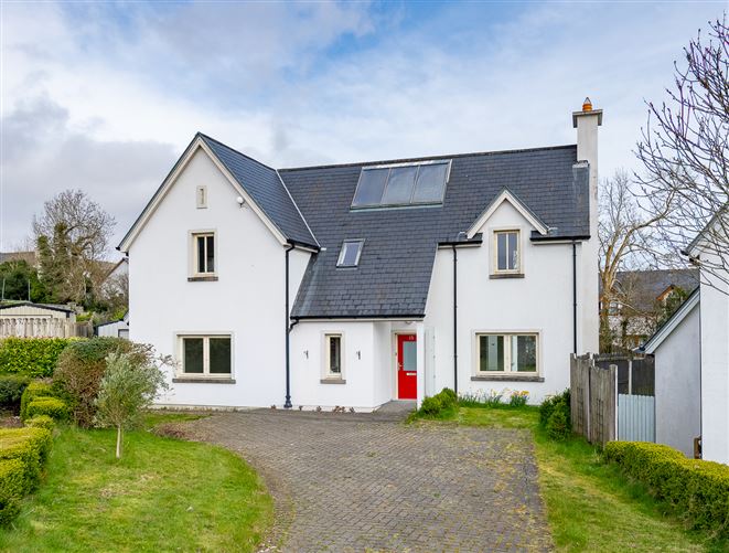 15 The Lodges, Kenmare, Kerry