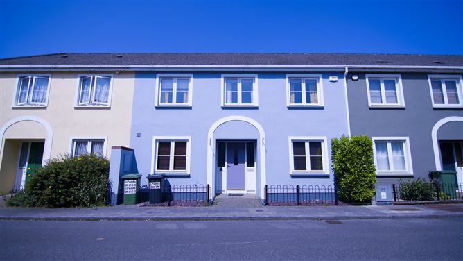5 BALLENTREE AVE, TYRELLSTOWN, DUBLIN 15