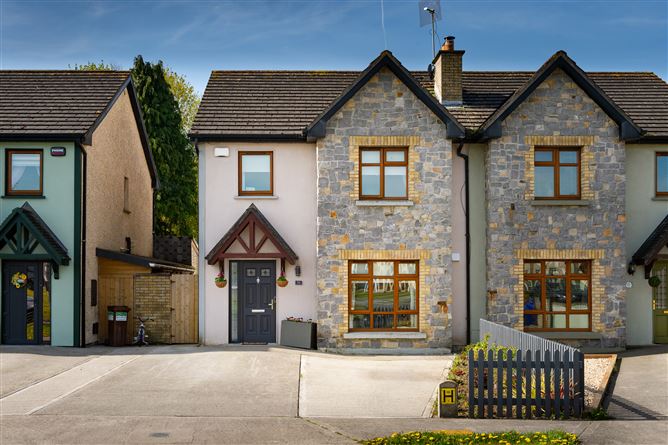 16 Grange Hall, Mountmellick, Laois