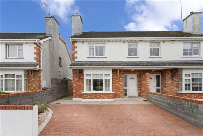 18 Borora Crescent, Carlanstown, Kells, Co. Meath, A82Y7K4