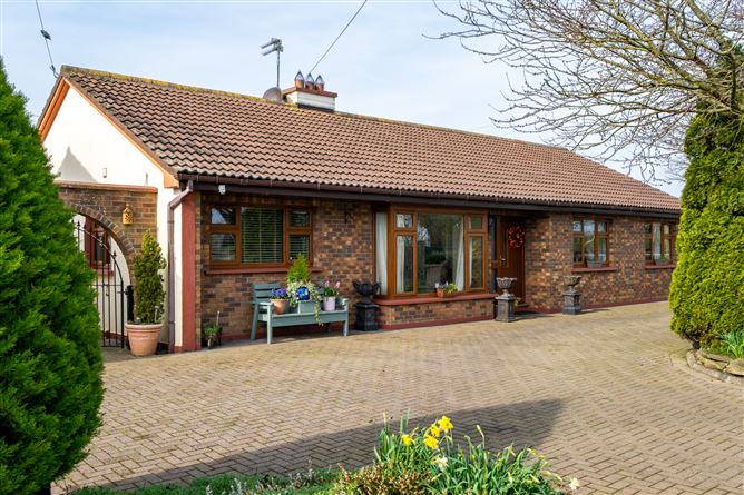 MONEYQUID, BALLINDANGAN, MITCHELSTOWN, CO. CORK