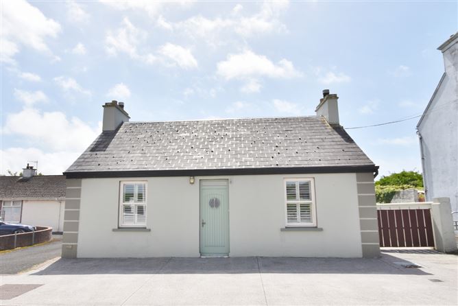 East End, Ballybunion, Co. Kerry, V31NW13