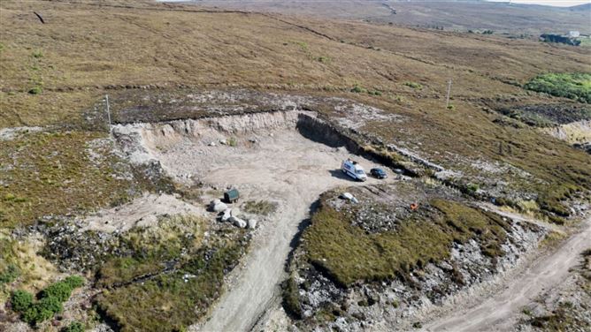 MEENDERRYGAMPH, GWEEDORE, CO.DONEGAL