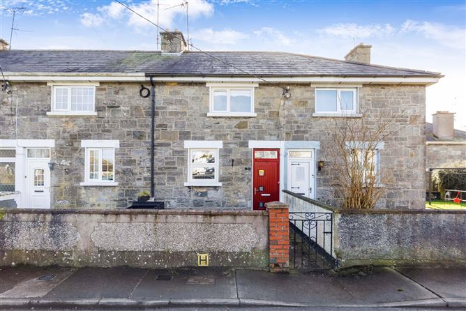 32 Belgium Park, Monaghan Town
