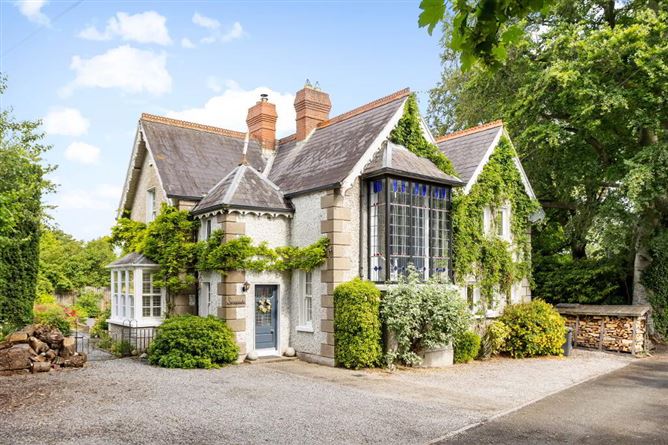 Sunnyside, Old Lucan Road, Palmerstown, Dublin 20, D20AR22