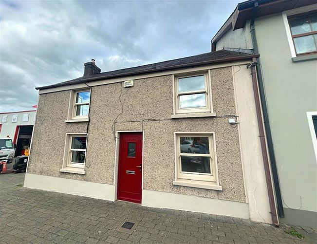 12 Cork Road, Fermoy, Co. Cork, P61YK49