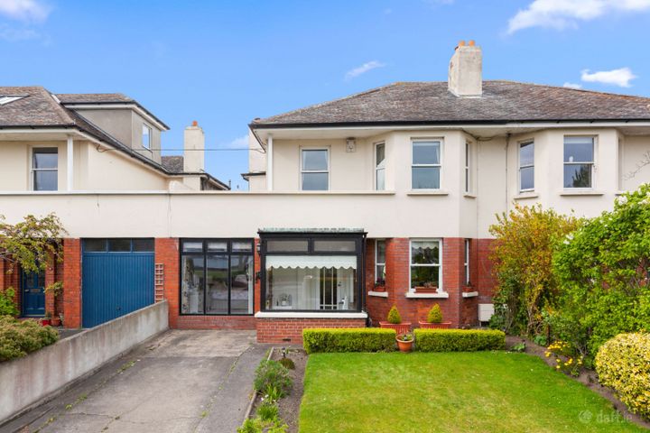 100 Clontarf Road, Clontarf, Dublin 3