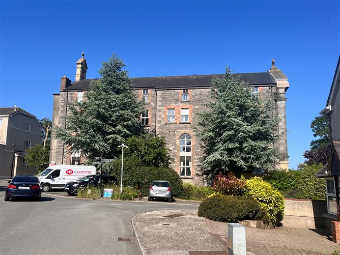 8 ST CATHERINES, SIENNA, FRANCIS ST