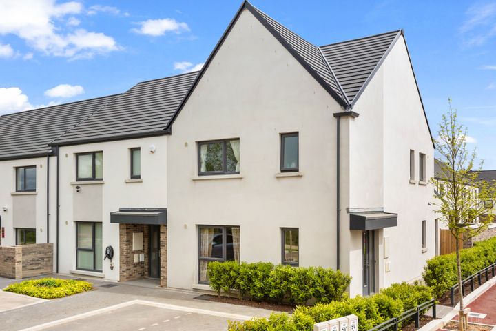 2 Aderrig Orchard, Adamstown, Lucan, Co. Dublin
