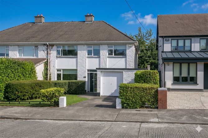 12 LEOPARDSTOWN GARDENS, BLACKROCK, CO DUBLIN