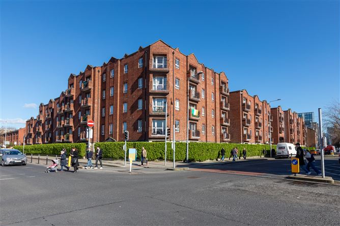 Apartment 48, Trinity Square, Dublin 2, D02ET98