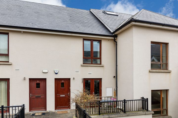 10 The Close, Robswall, Malahide, Co. Dublin