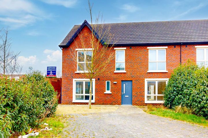 11 Edenbrook Close , Citywest, Dublin