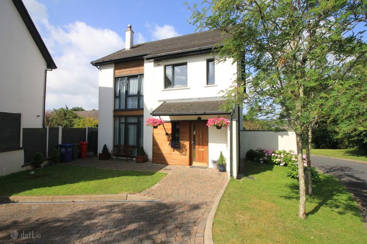 17 The Beeches, Woodville, Glanmire, Co. Cork